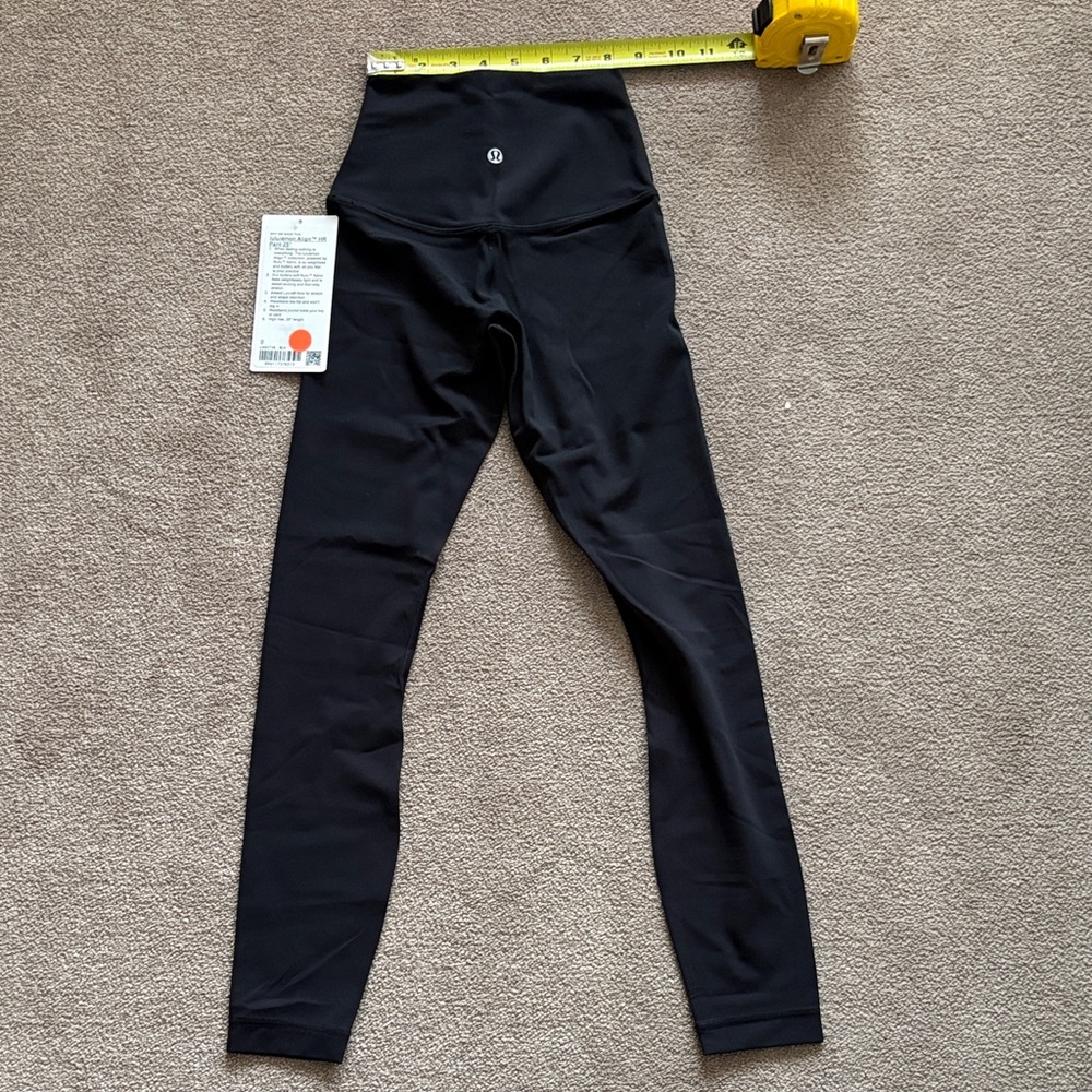 Lululemon athletica cropped black Leggings size 0